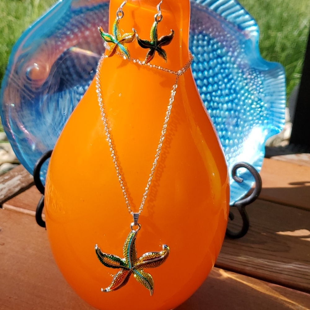 Starfish Necklace and Earrings Set
